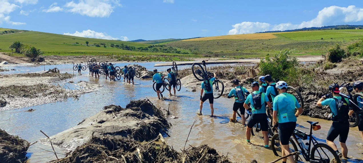 Mountainbikers in de Westkaap